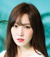 Yuju Biography, Age, Weight, Height, Net Worth, Affairs, Education, Body Measurements, Family, Awards, Horoscope, Social Media, Snap Chat & Life Achievements